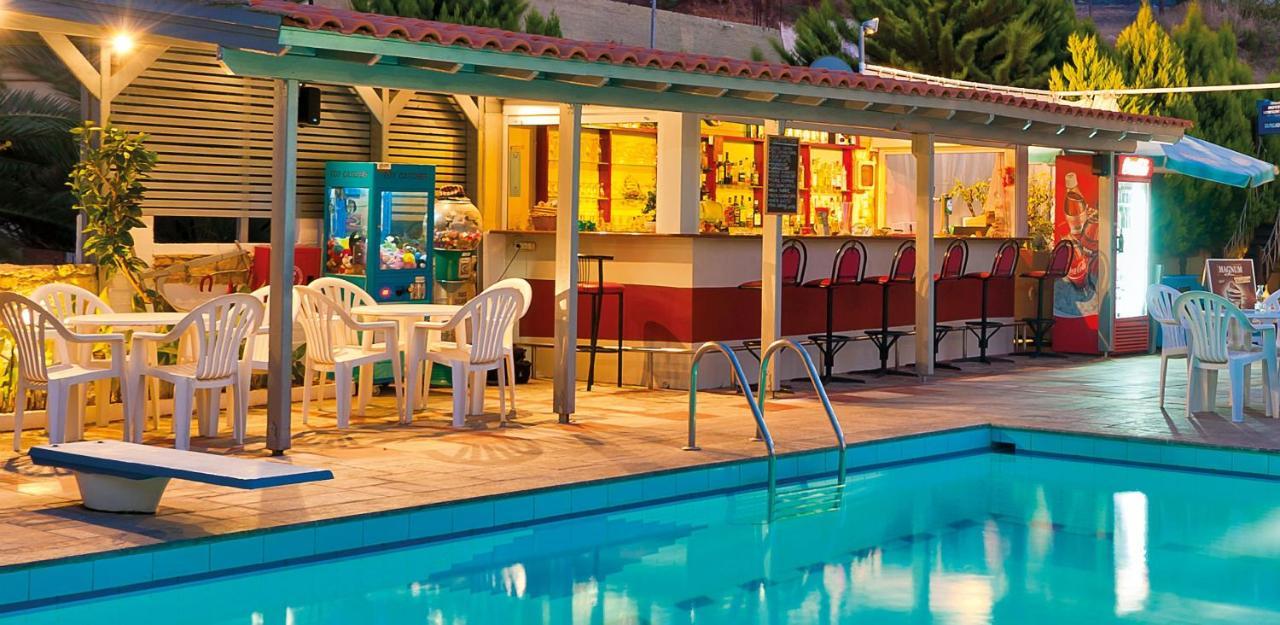 Hotel Koukouras Stalós Dış mekan fotoğraf