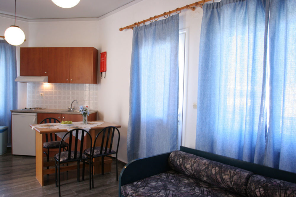 Hotel Koukouras Stalós Dış mekan fotoğraf