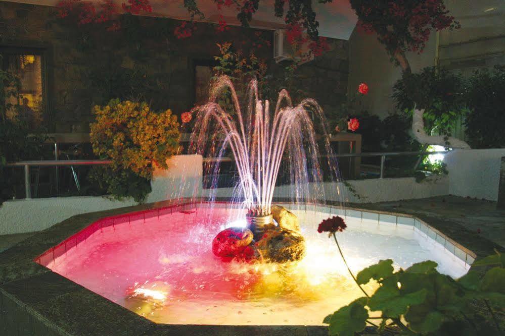 Hotel Koukouras Stalós Dış mekan fotoğraf